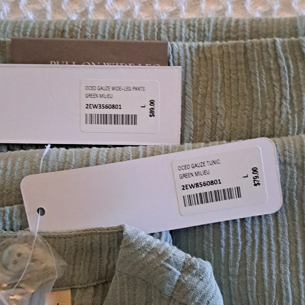 Ladies Pants Set - Picture 6 of 6